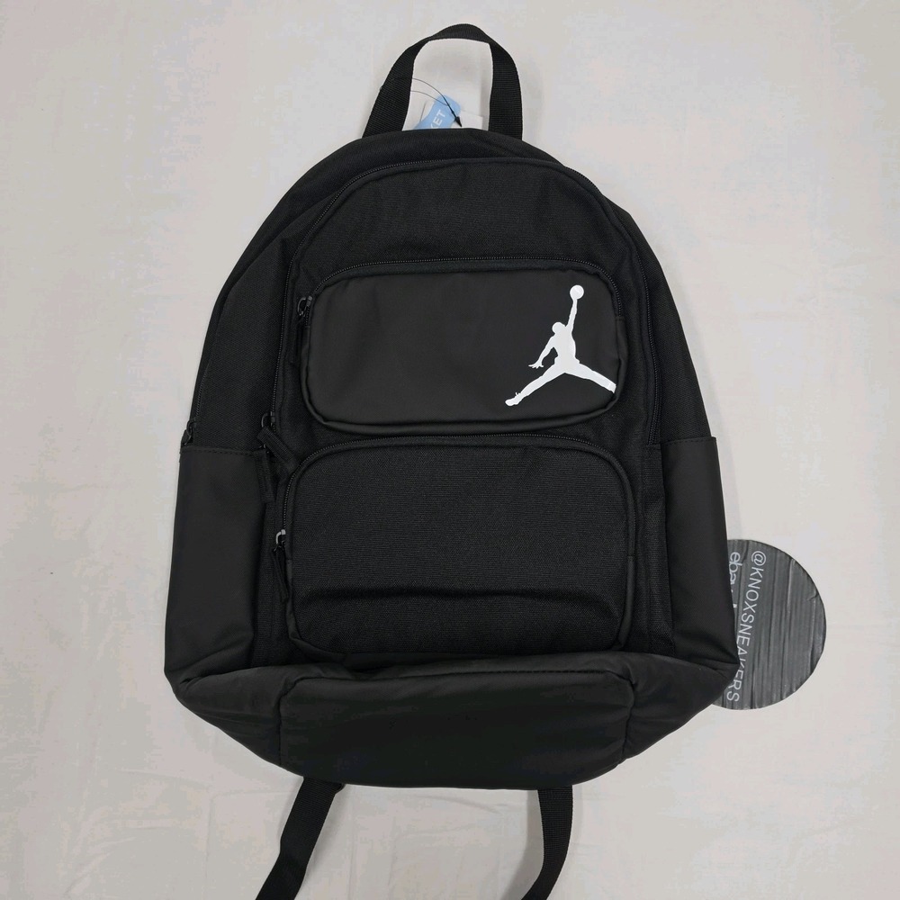 Jordan Essentials 15" Backpack 9A0670-023 Black/White